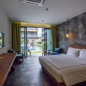 Bay Room